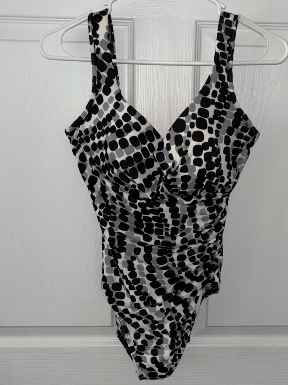 Miraclesuit Slimming Black and White Polka One-Piece Swimsuit with underwire